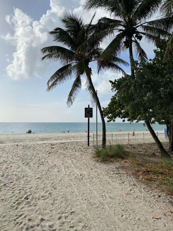 Beachfront Condo In Miami! Sunny Isles Beach Exterior foto